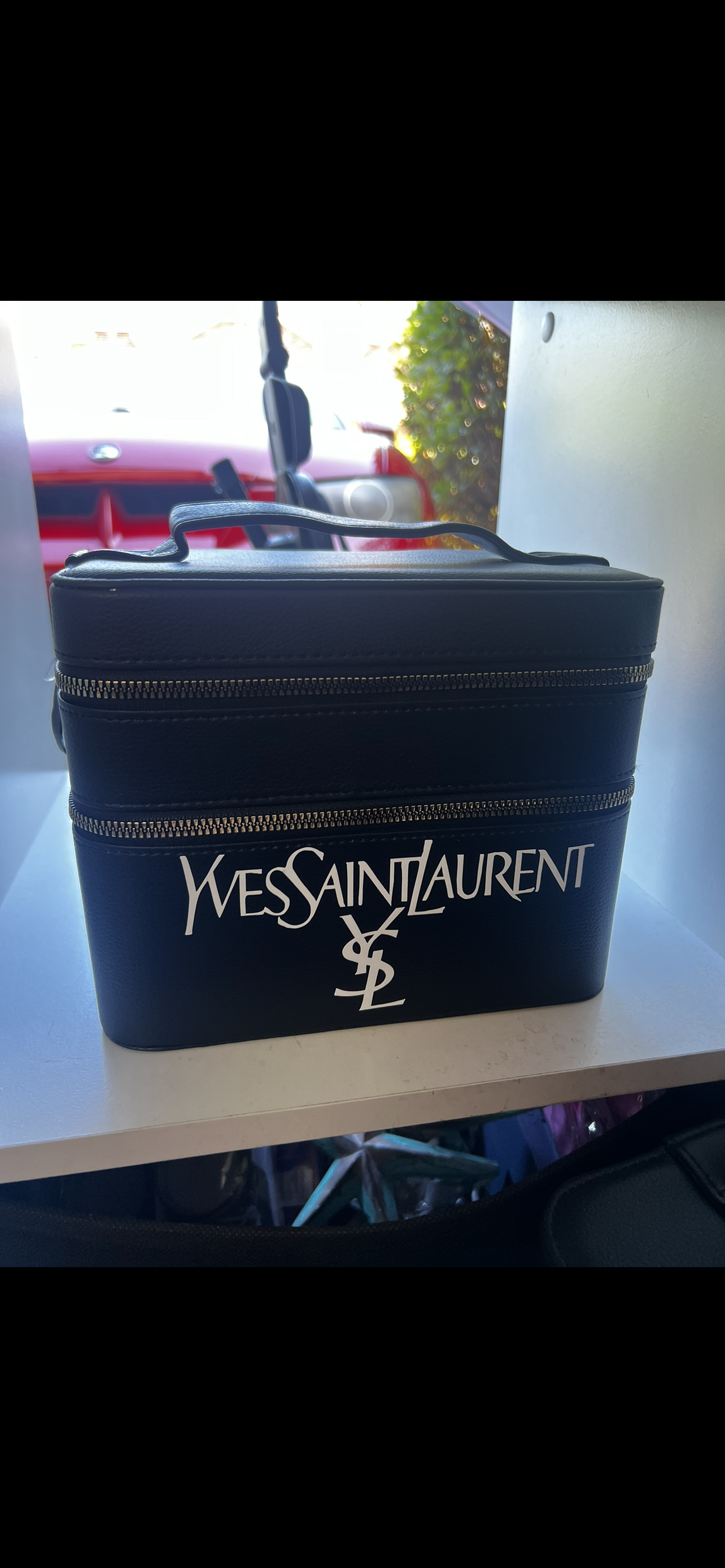 Double tier beauty case