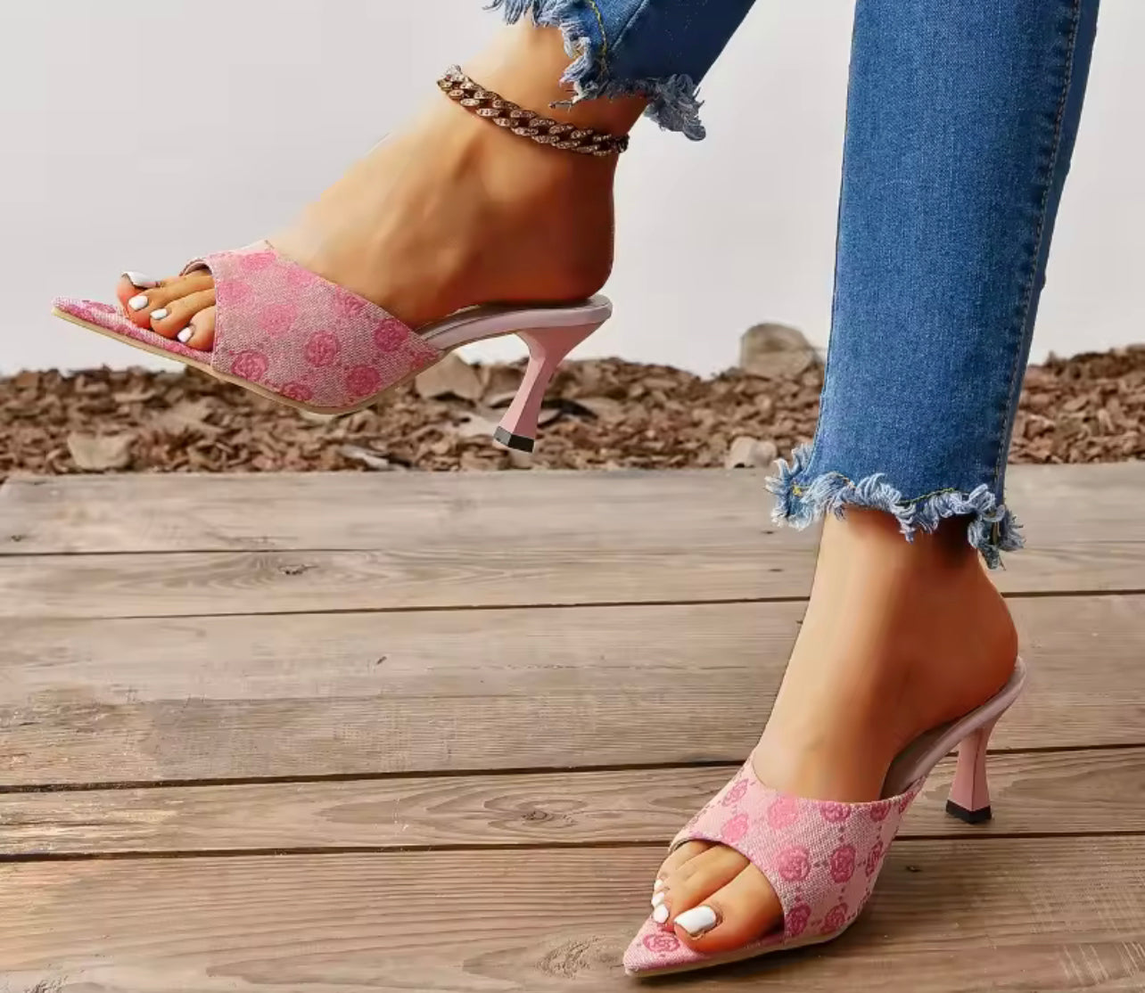 Ladies heels π