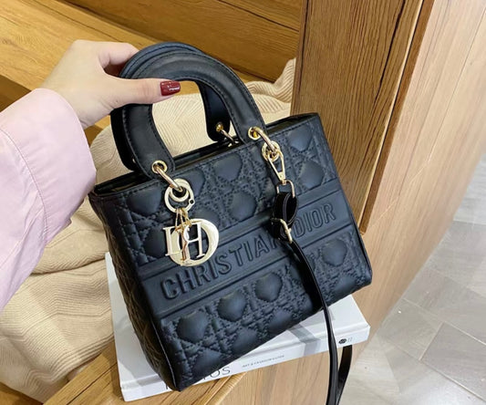 D Bag