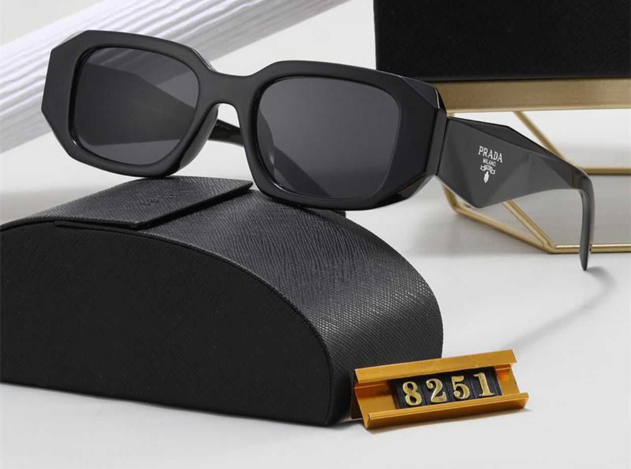 Sunglasses No case 💕