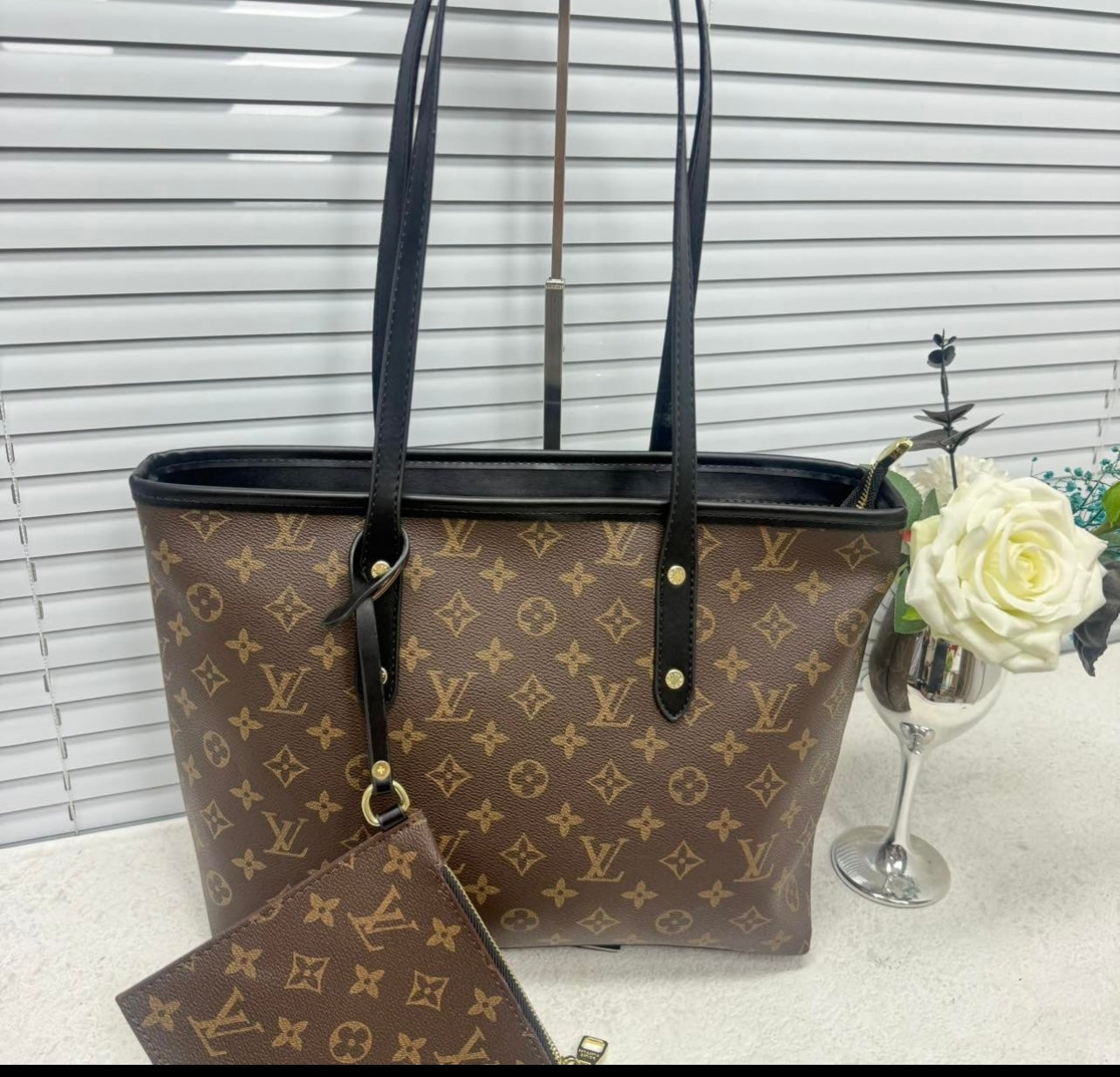 Ladies L bag 2