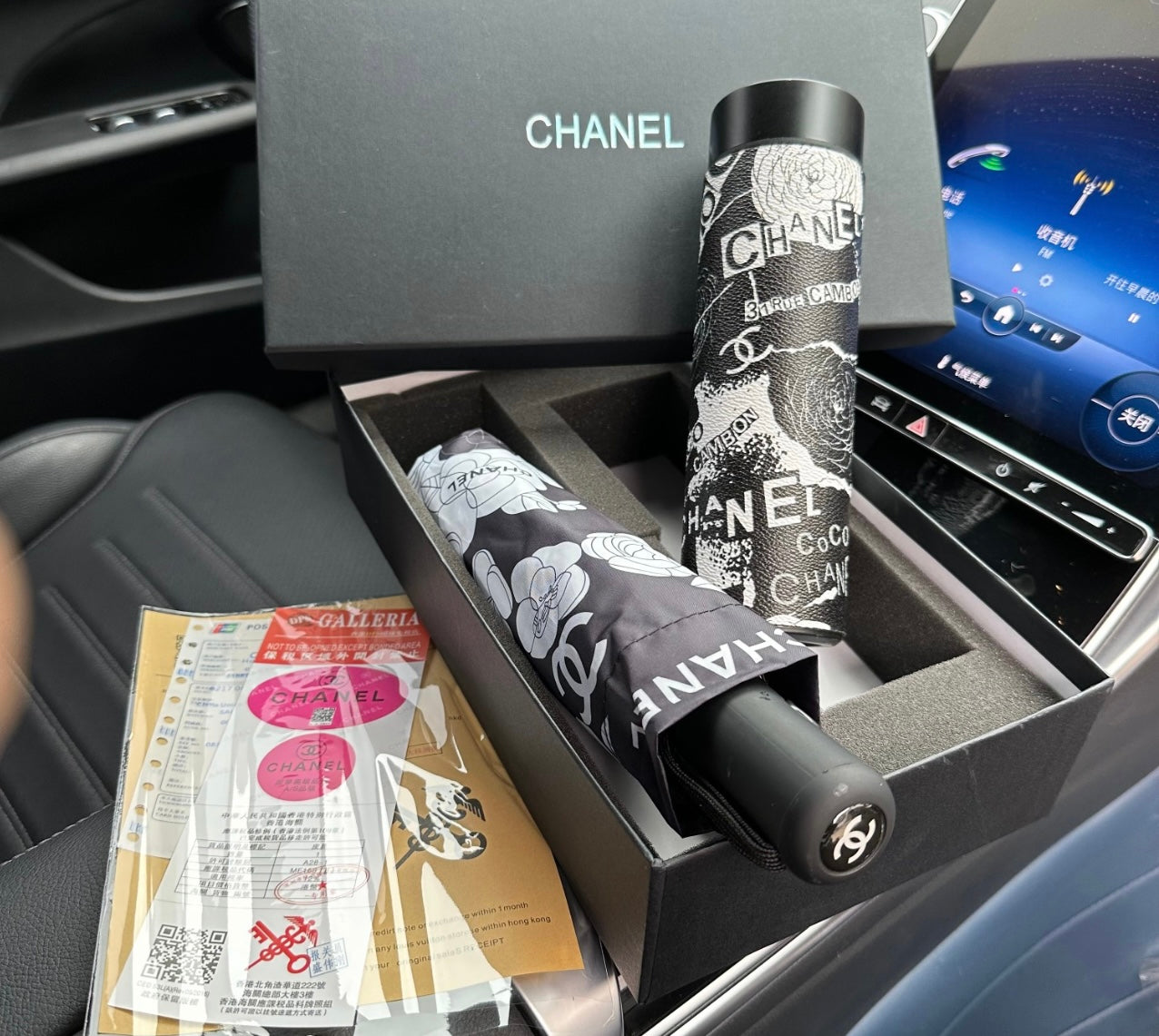 Drink Bottle & Umbrella gift box