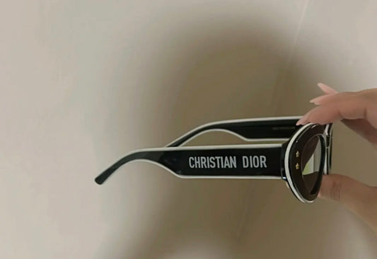 Ladies sunglasses