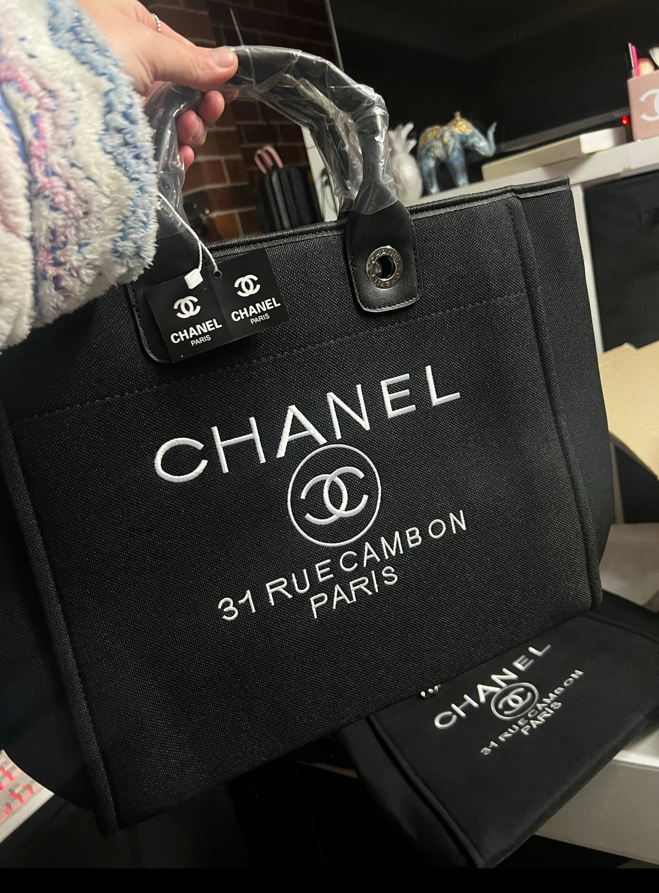 Ladies large tote bag