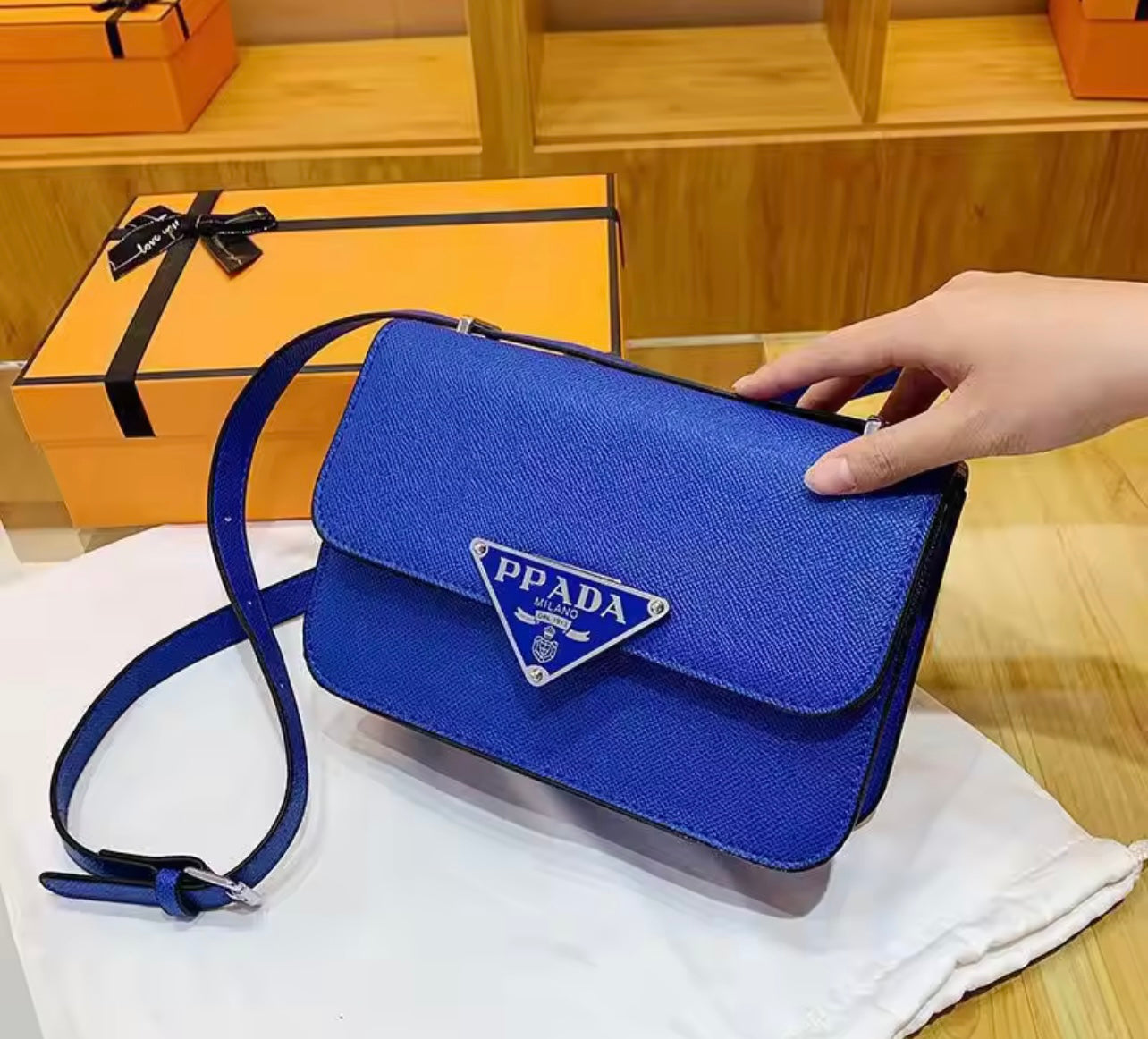 P Ladies Bag