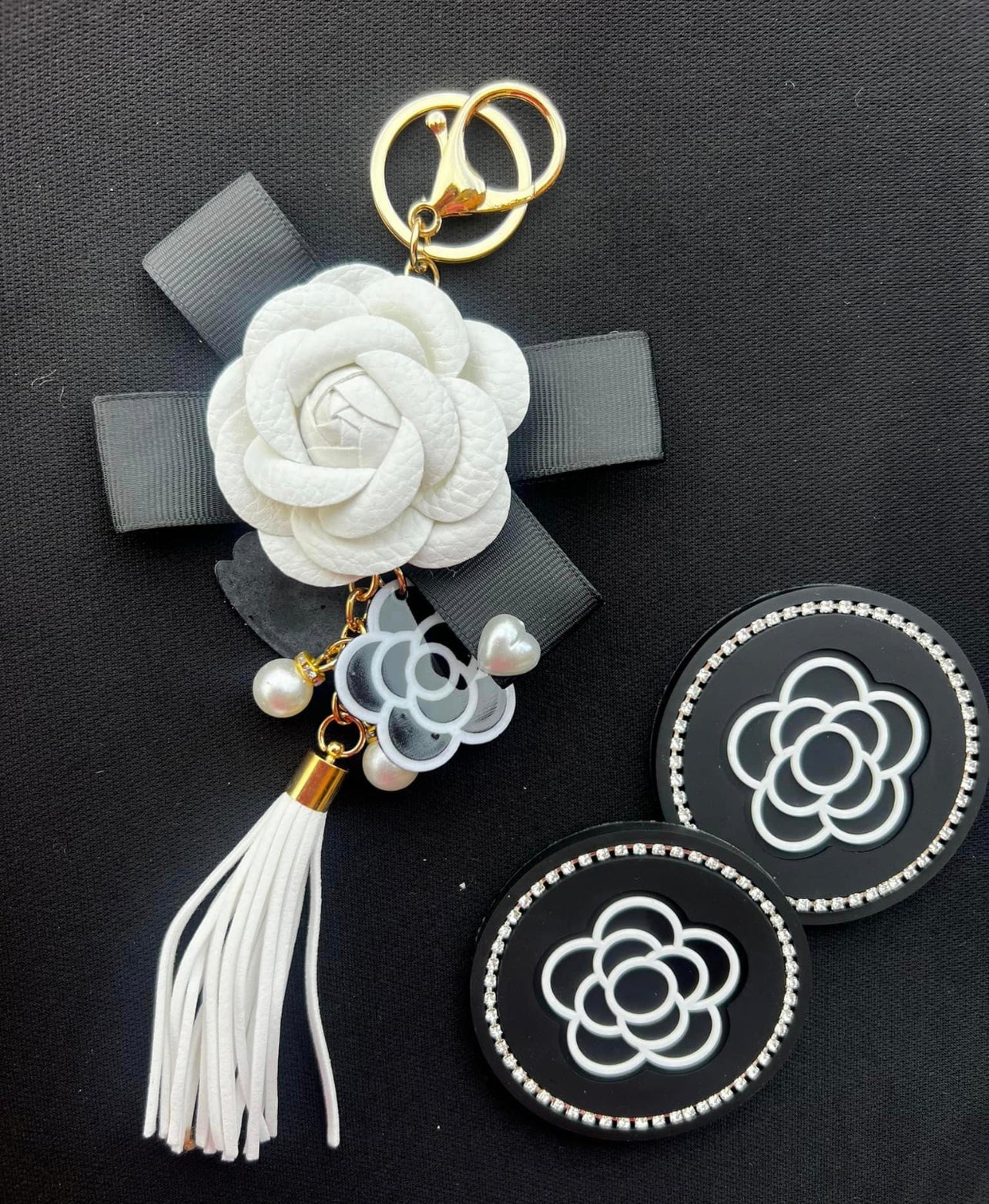 Key chain & car coasters White