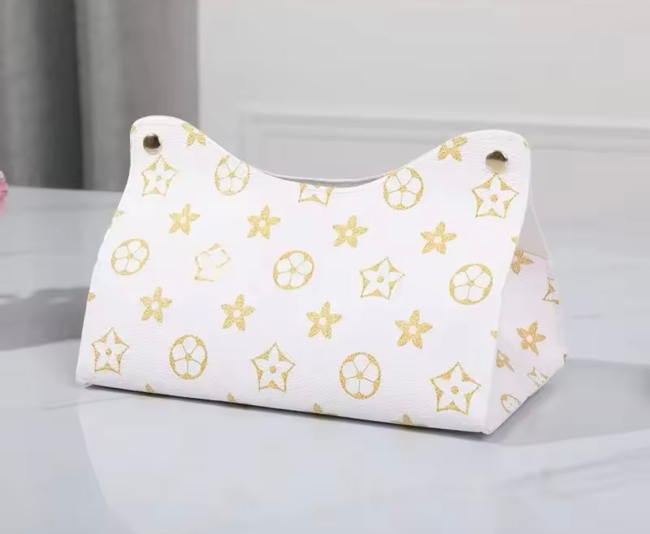 Tissue box holder