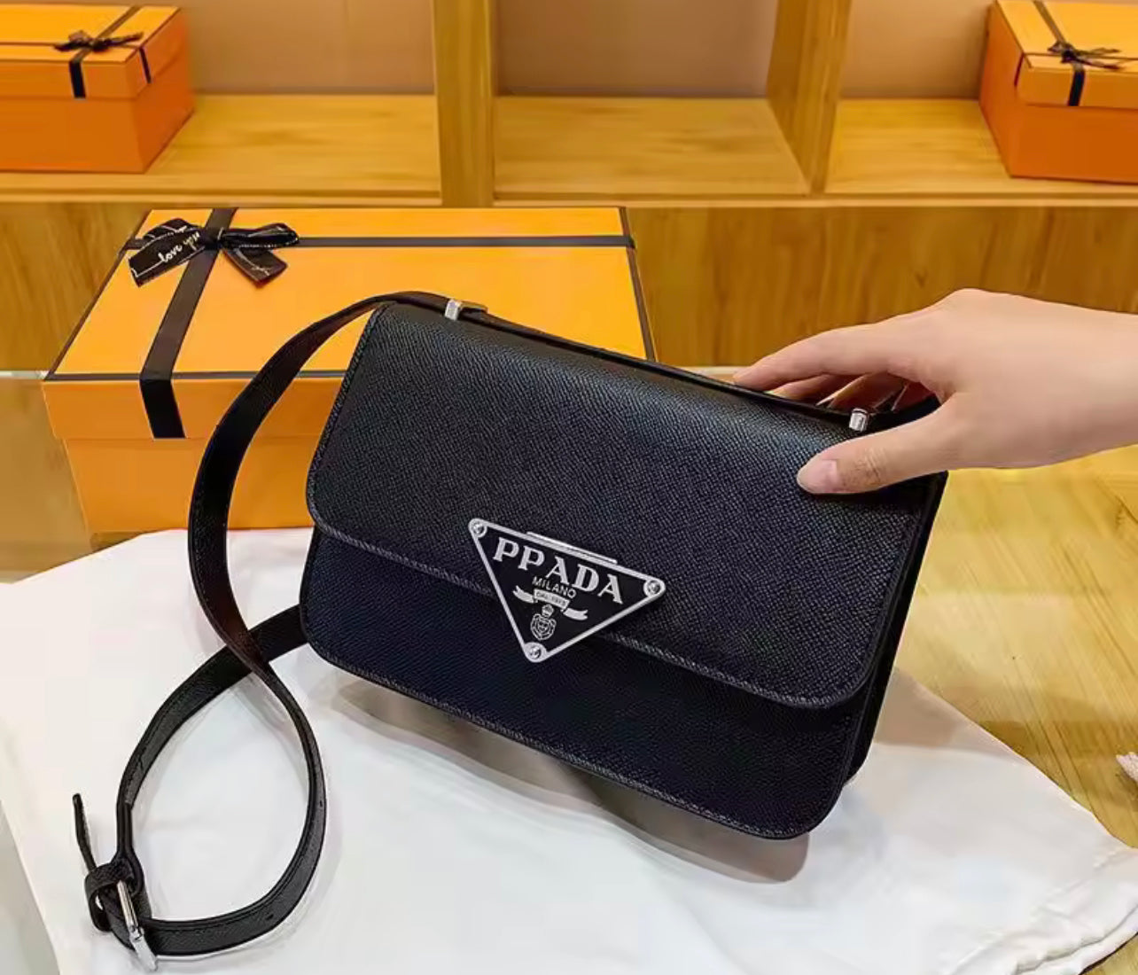 P Ladies Bag