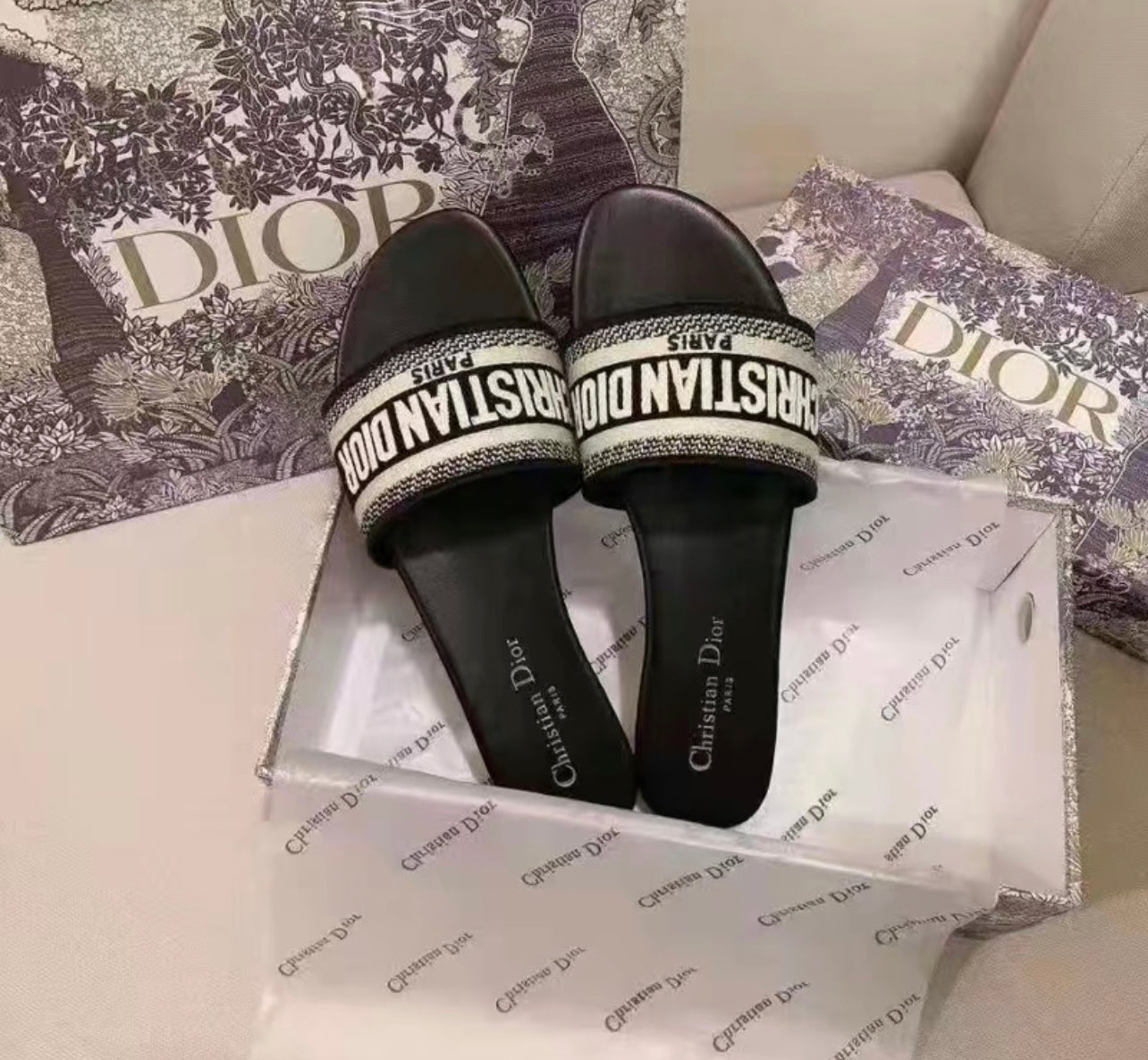 Ladies Slides