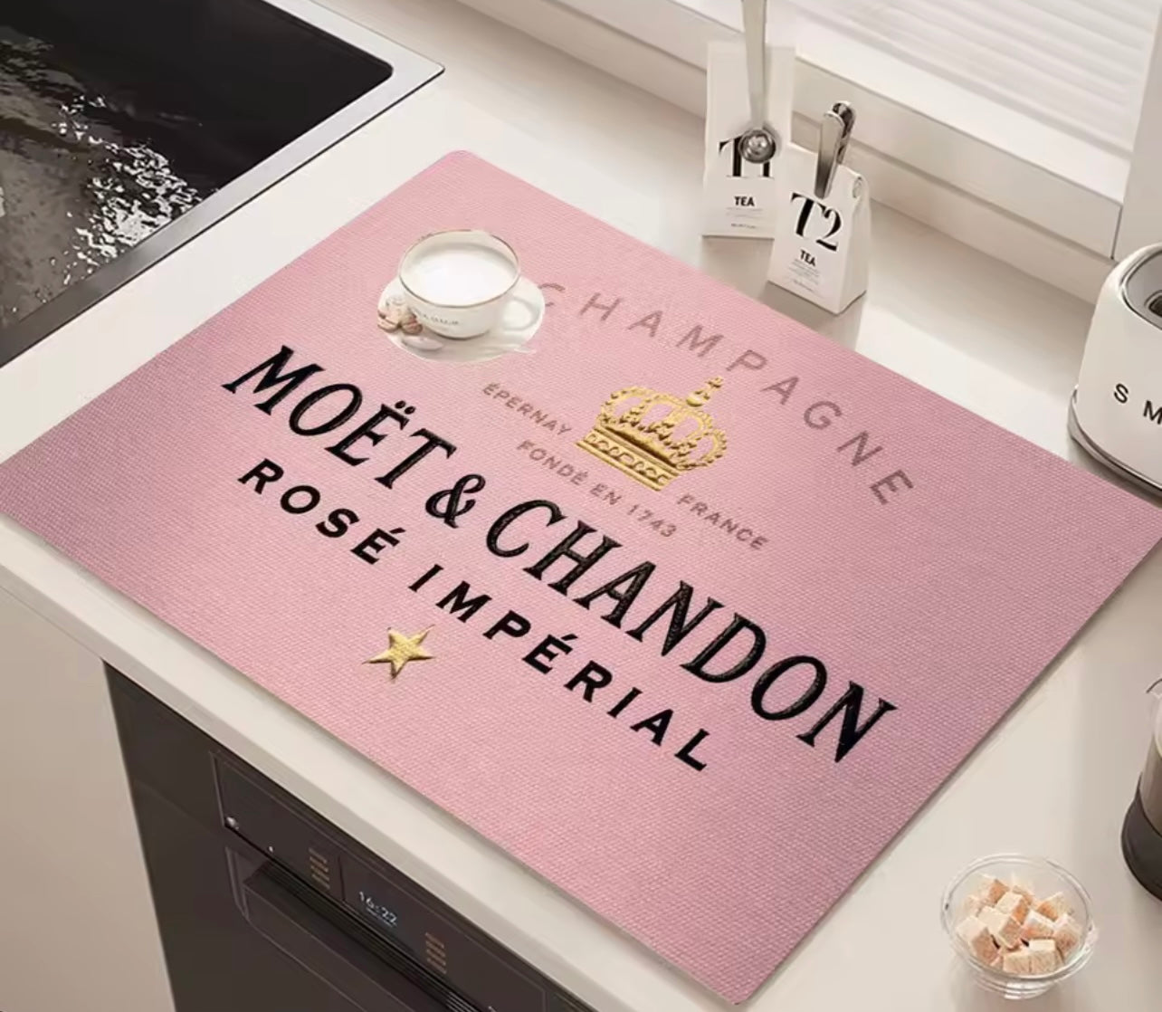 Dish drying mat