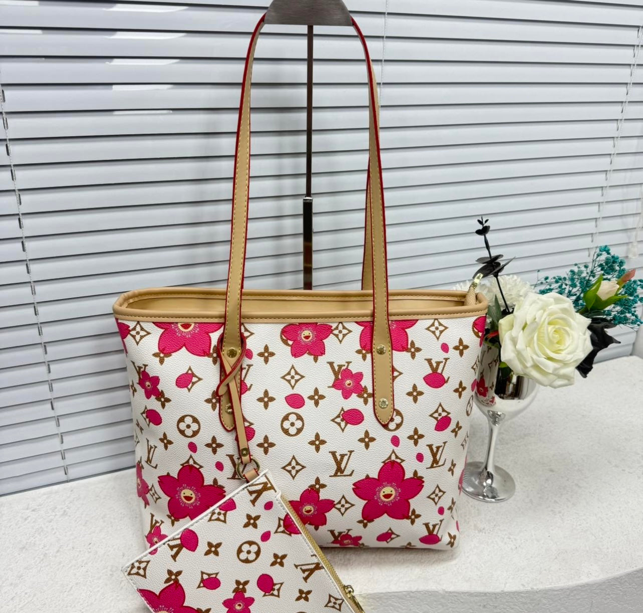 Ladies L bag 2