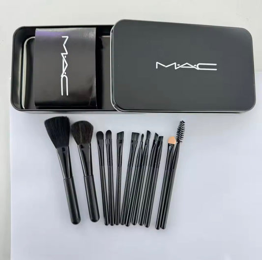 Make up brush set