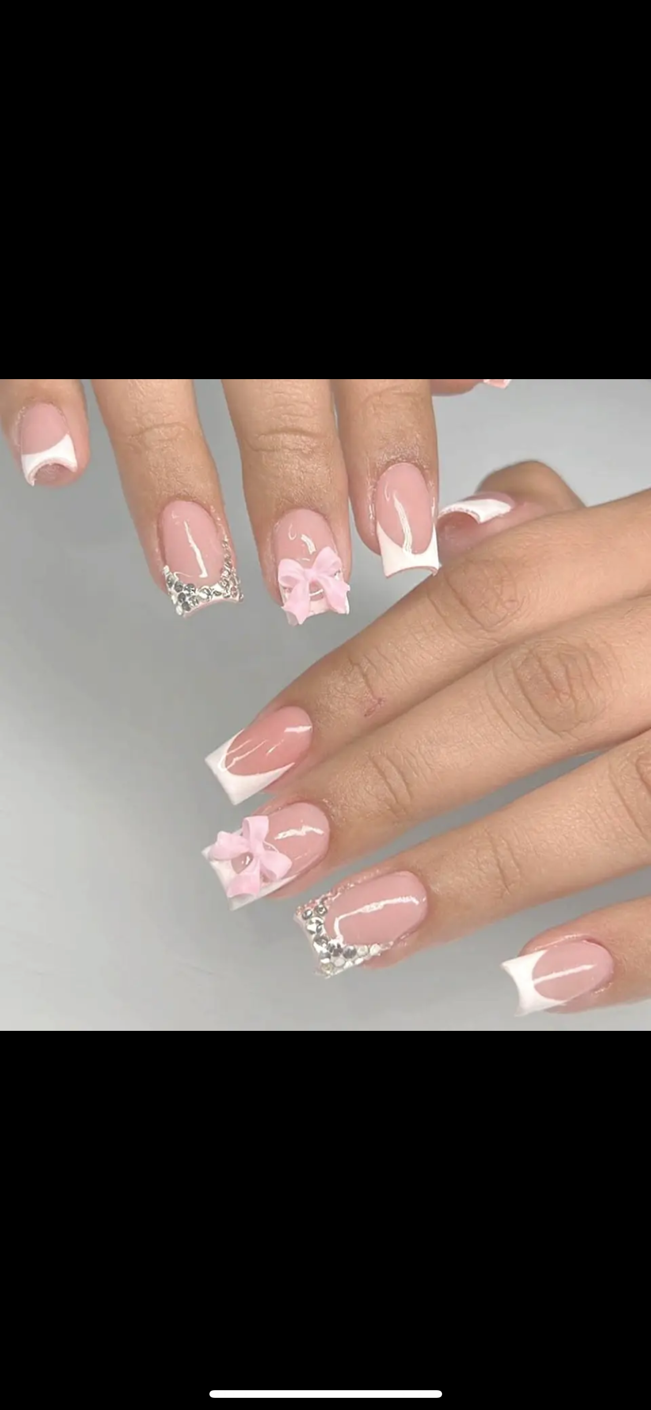Stick on nails 🎀