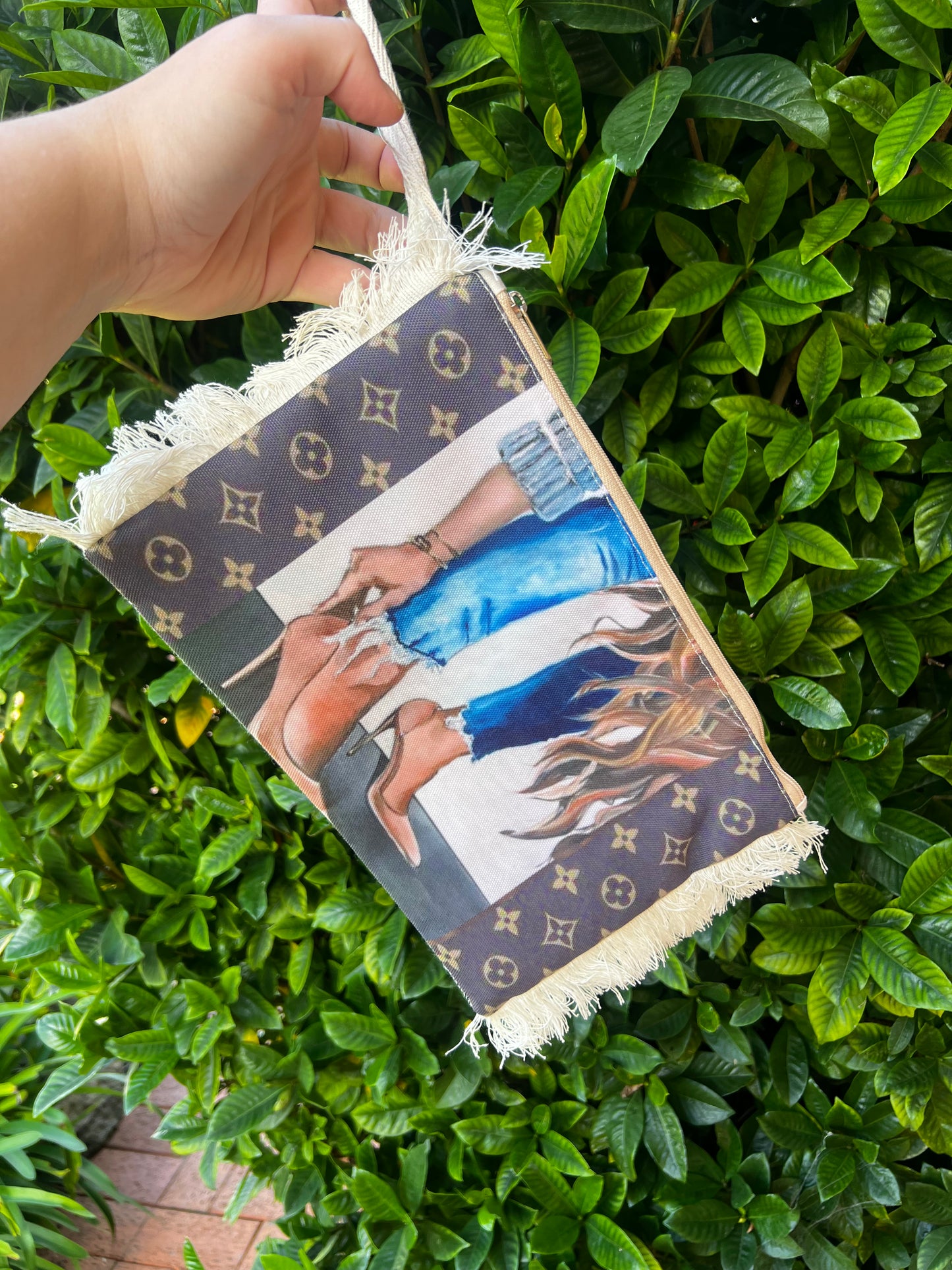 Clutch bag