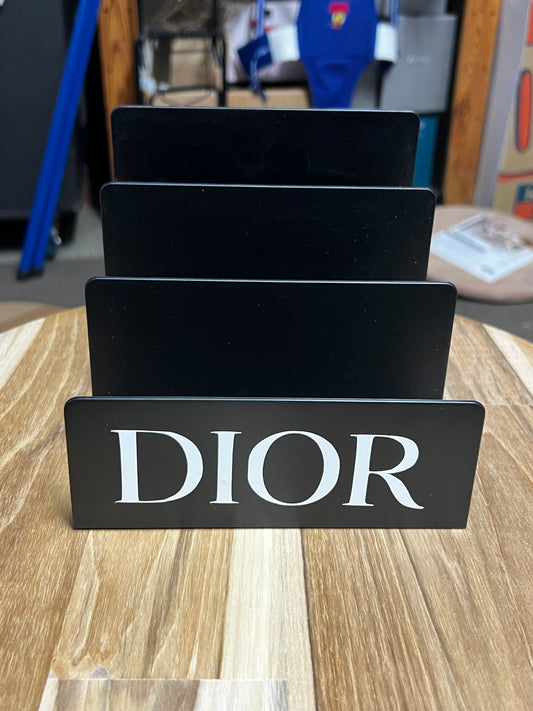 Eye shadow pallet holder