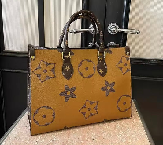 Special 💕 tote bag