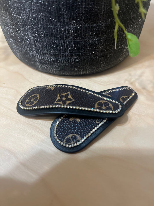 Hair clips