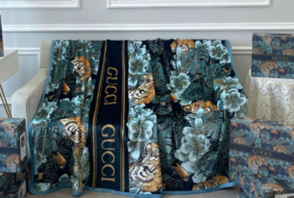 Blanket / throw