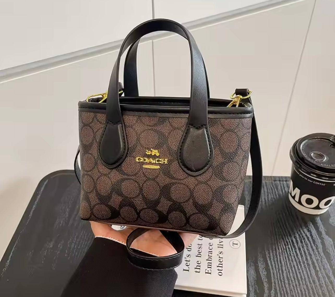 C crossbody bag